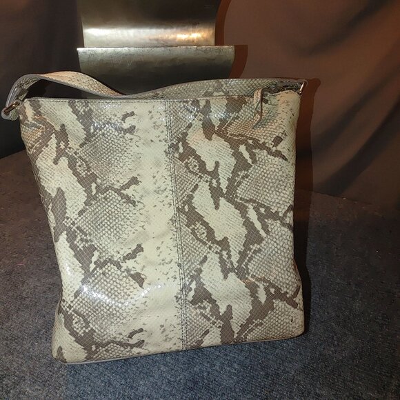 Kate Spade New York Leather Python Hobo Shoulder Bag EUC - Picture 2 of 8